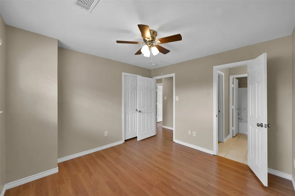1141 Lovett Street Tomball, TX 77375