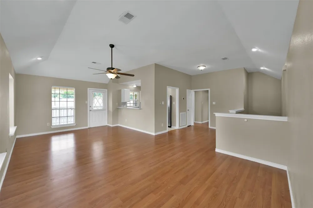1141 Lovett Street Tomball, TX 77375