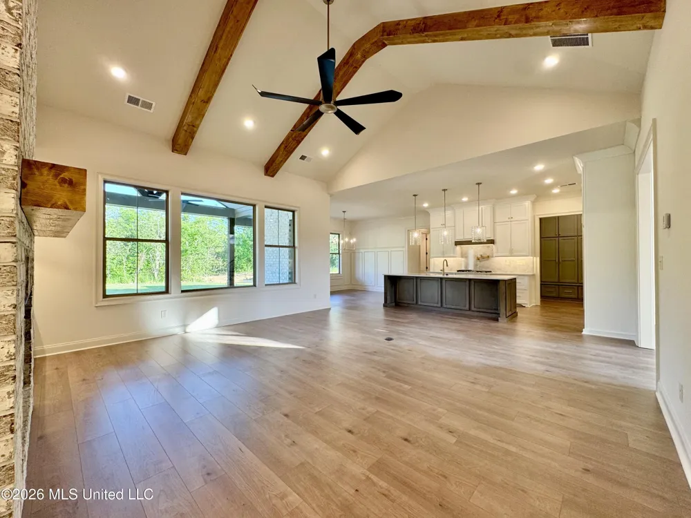 324 Oakworth Drive Hernando, MS 38632