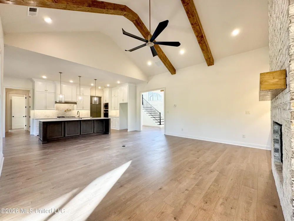 324 Oakworth Drive Hernando, MS 38632