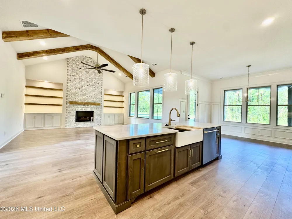 324 Oakworth Drive Hernando, MS 38632