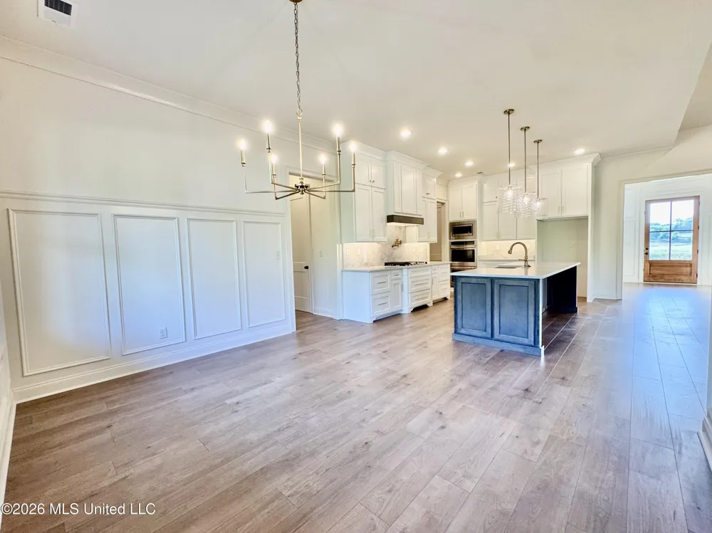 324 Oakworth Drive Hernando, MS 38632