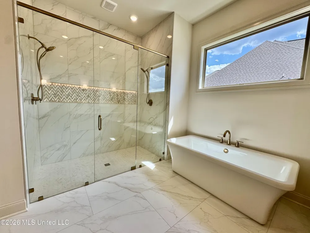 324 Oakworth Drive Hernando, MS 38632