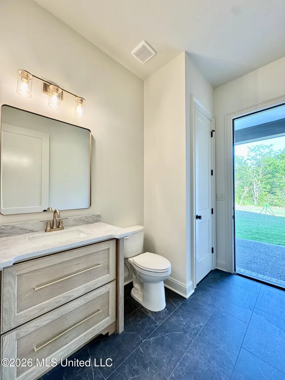 324 Oakworth Drive Hernando, MS 38632