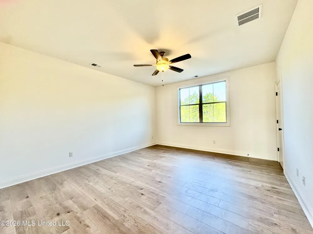 324 Oakworth Drive Hernando, MS 38632