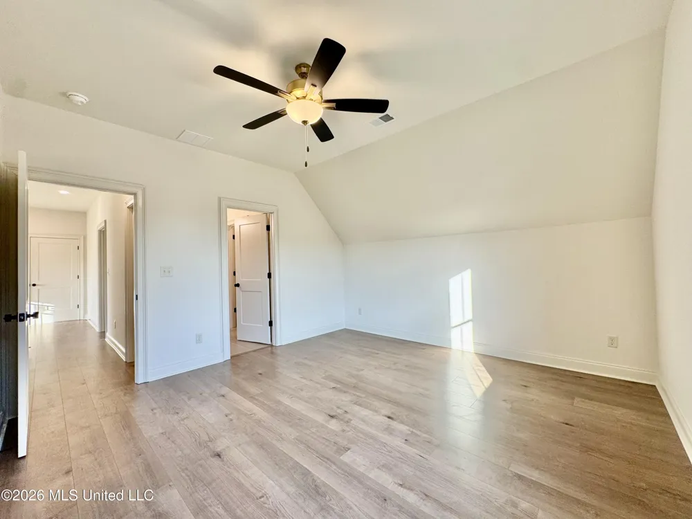 324 Oakworth Drive Hernando, MS 38632