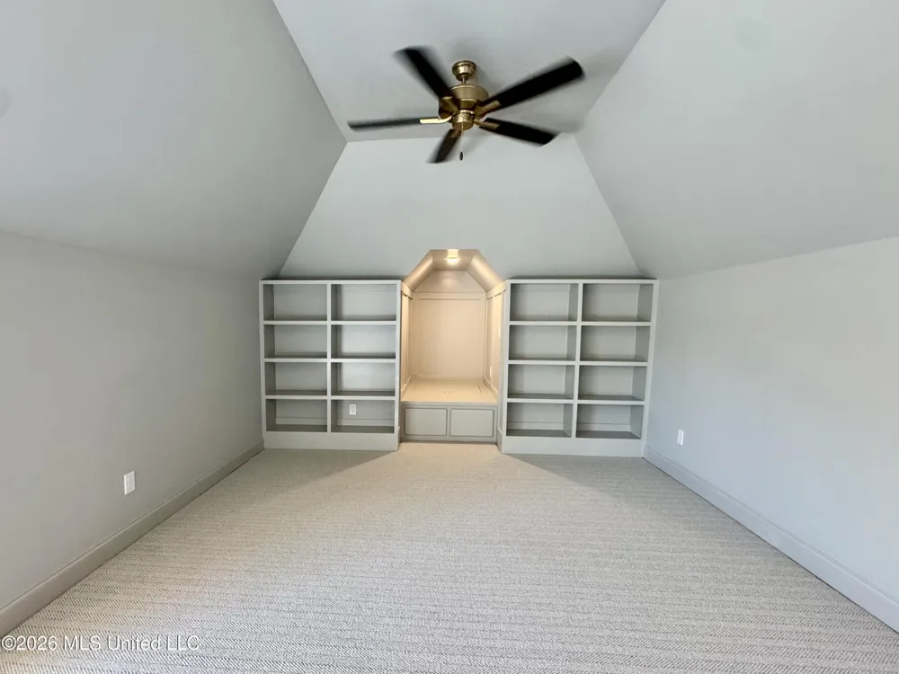 324 Oakworth Drive Hernando, MS 38632