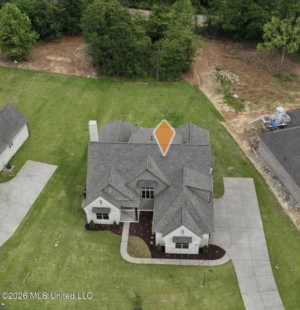 324 Oakworth Drive Hernando, MS 38632