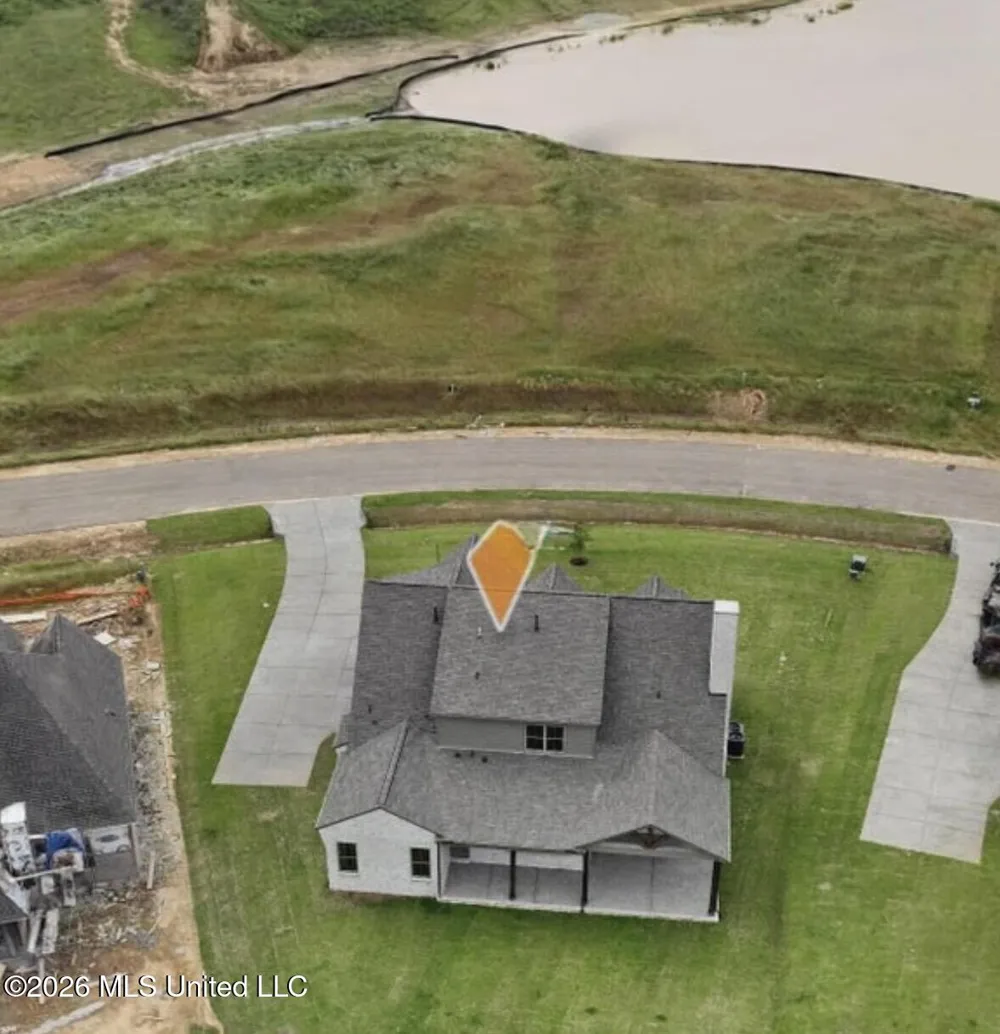 324 Oakworth Drive Hernando, MS 38632