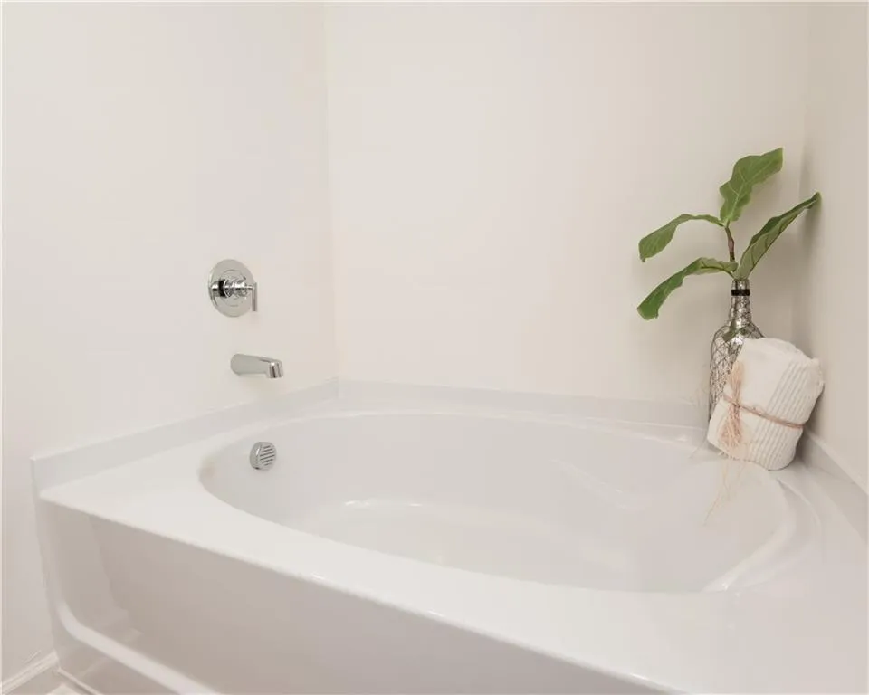 1569 Salem Drive #85 Conyers, GA 30013