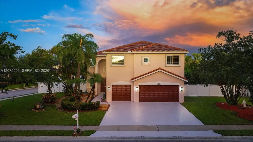 675 SW 159th Ln Pembroke Pines, FL 33027