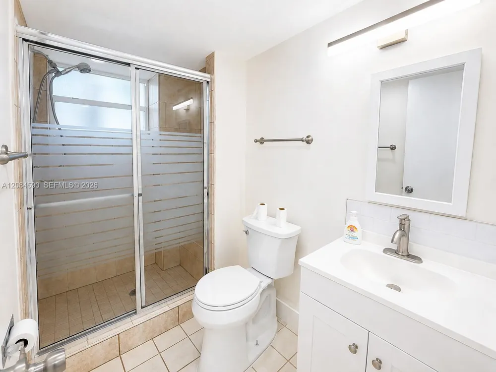 9430 Live Oak Pl #108 Davie, FL 33324