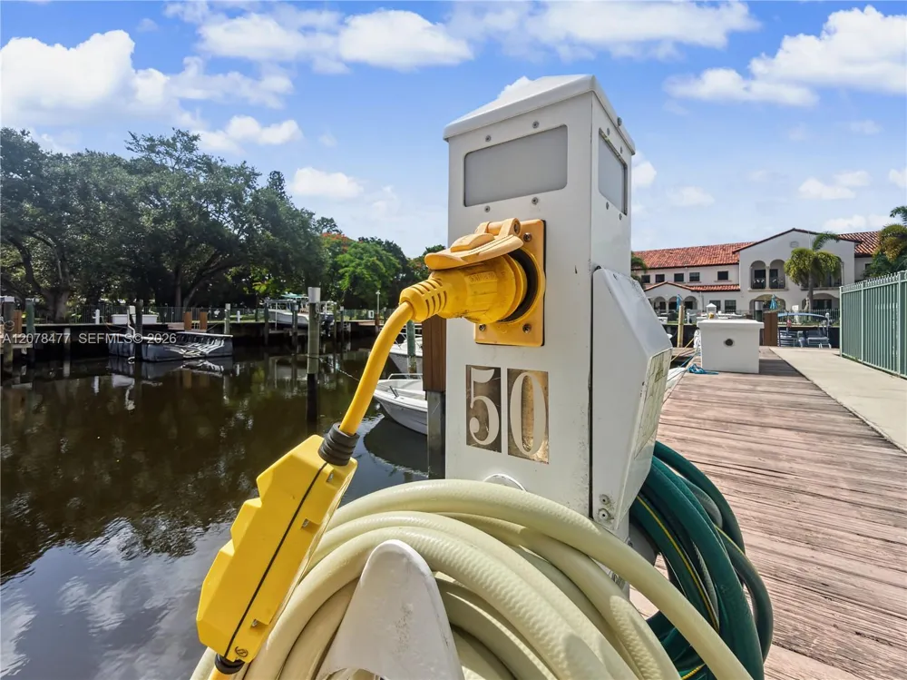 2908 Hidden Harbour Ct #2908 Dania Beach, FL 33312