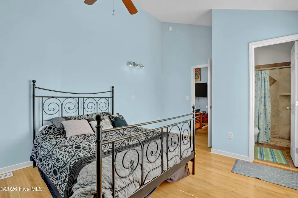 1813 Kings Landing Road Hampstead, NC 28443