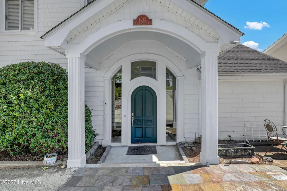 1813 Kings Landing Road Hampstead, NC 28443