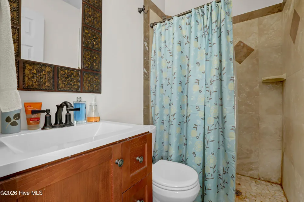 1813 Kings Landing Road Hampstead, NC 28443