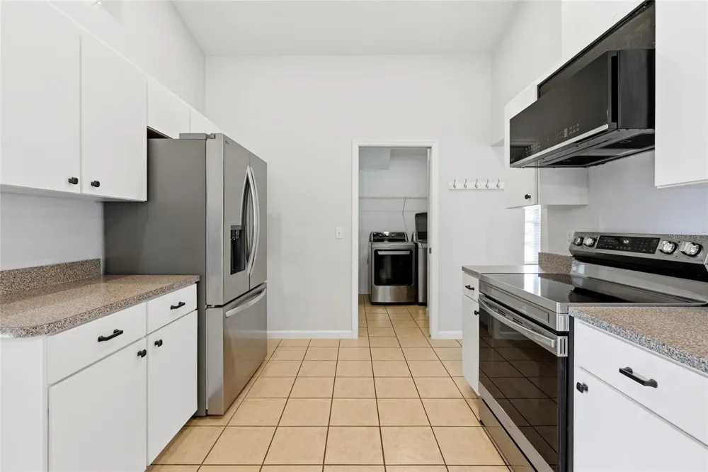 25542 SW 22ND PLACE Newberry, FL 32669