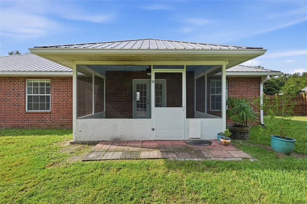 25542 SW 22ND PLACE Newberry, FL 32669