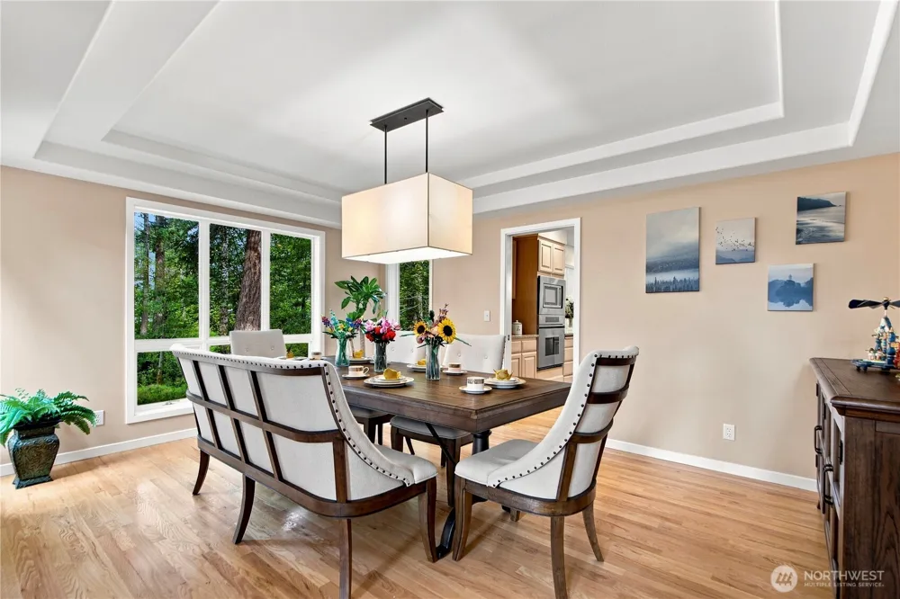 4856 167th Avenue SE Bellevue, WA 98006