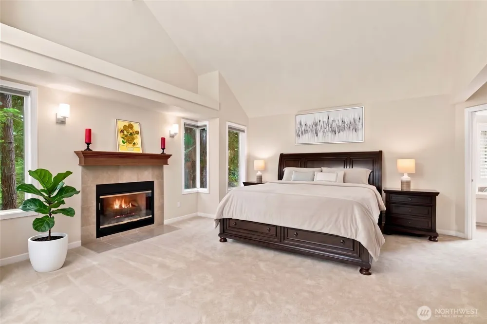 4856 167th Avenue SE Bellevue, WA 98006