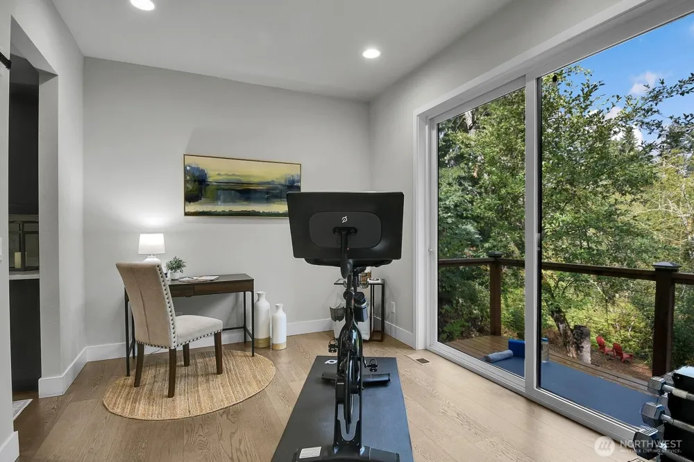 6309 207th Avenue E Bonney Lake, WA 98391