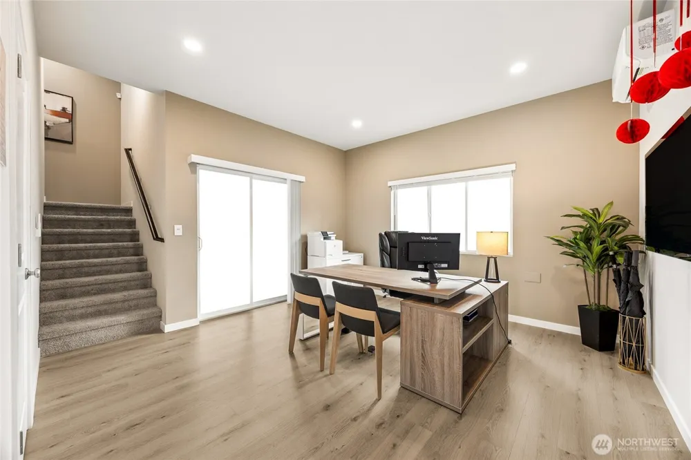 13912 11th Place W Lynnwood, WA 98087