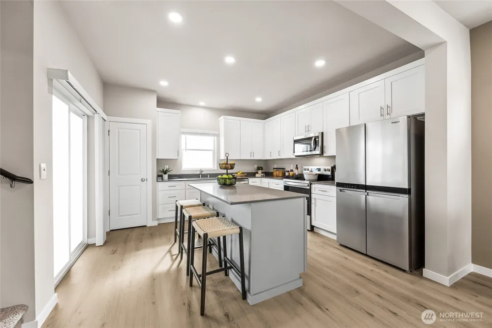 13912 11th Place W Lynnwood, WA 98087