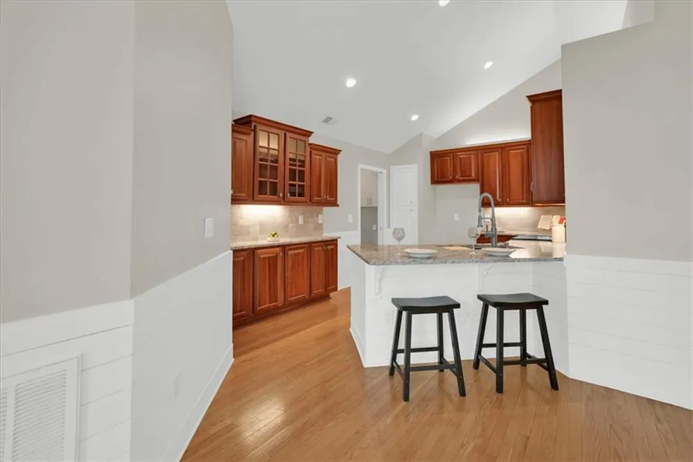 5278 Stone Village Circle NW #8 Kennesaw, GA 30152