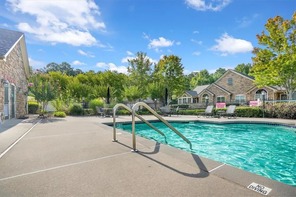 5278 Stone Village Circle NW #8 Kennesaw, GA 30152