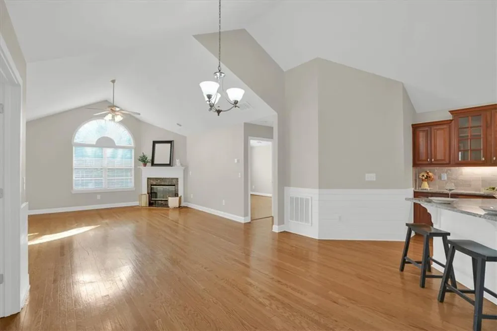 5278 Stone Village Circle NW #8 Kennesaw, GA 30152