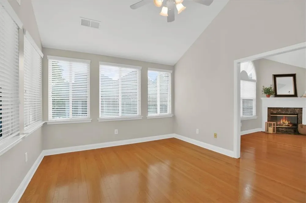 5278 Stone Village Circle NW #8 Kennesaw, GA 30152