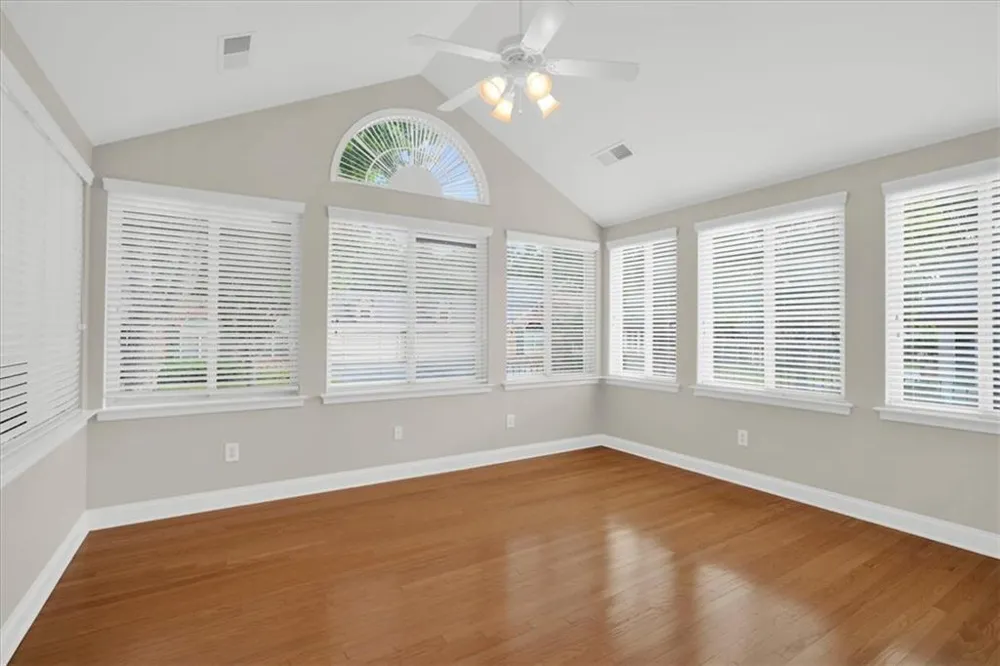5278 Stone Village Circle NW #8 Kennesaw, GA 30152