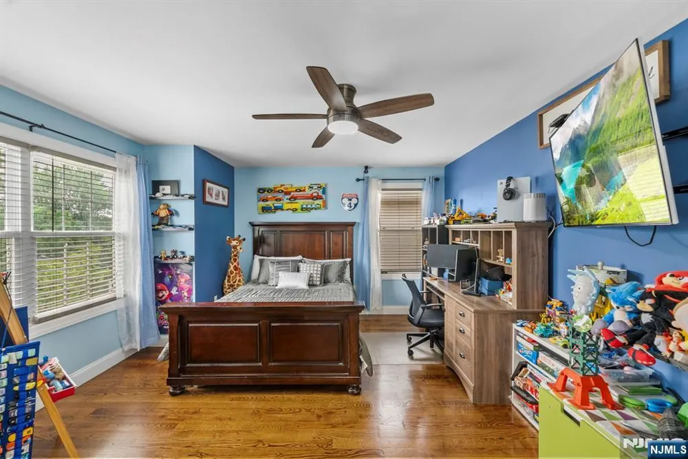 39 Paterson Avenue Clifton, NJ 07014