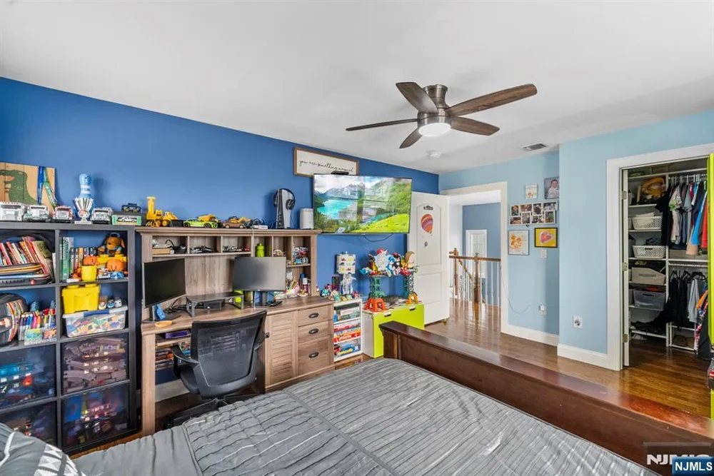 39 Paterson Avenue Clifton, NJ 07014