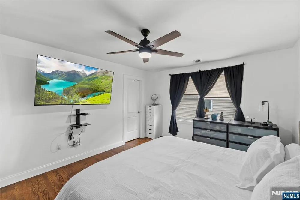 39 Paterson Avenue Clifton, NJ 07014