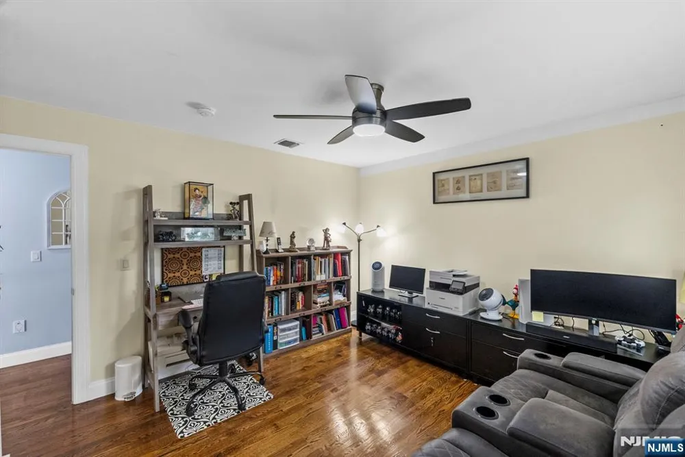 39 Paterson Avenue Clifton, NJ 07014