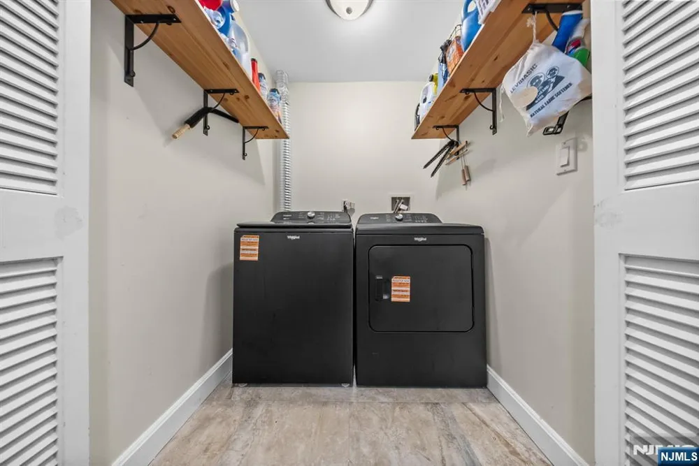 39 Paterson Avenue Clifton, NJ 07014