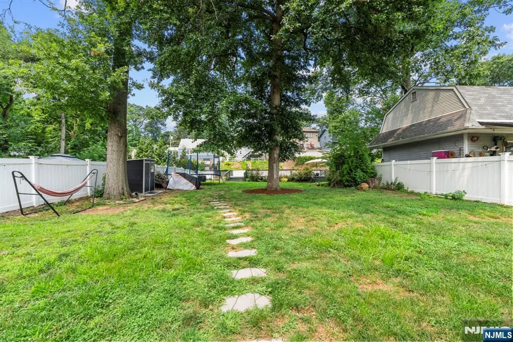 39 Paterson Avenue Clifton, NJ 07014