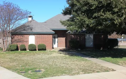 1303 S 5th Street