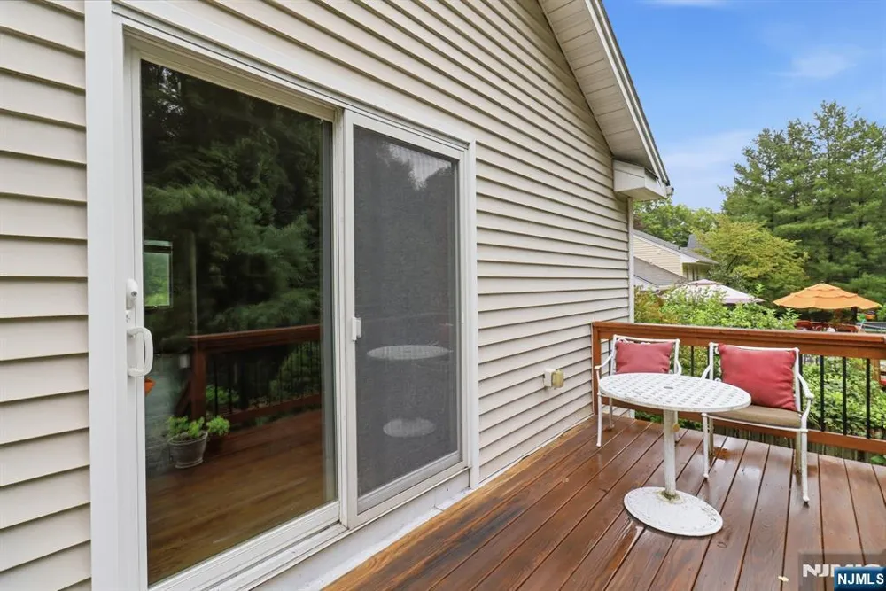 20 Somerset Road 1 Norwood, NJ 07648