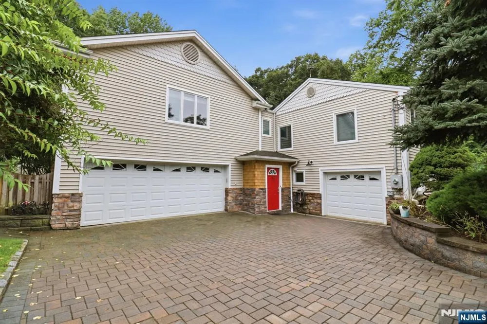 20 Somerset Road 1 Norwood, NJ 07648