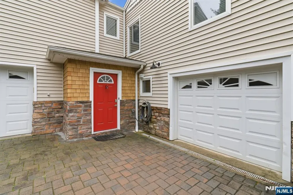 20 Somerset Road 1 Norwood, NJ 07648