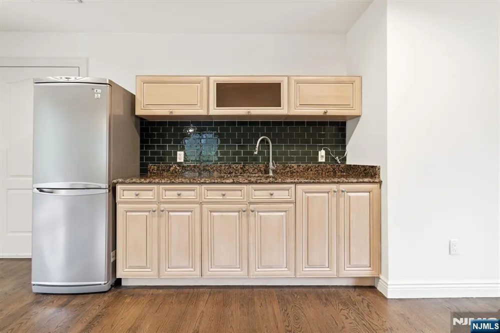 20 Somerset Road 1 Norwood, NJ 07648