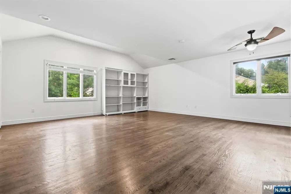 20 Somerset Road 1 Norwood, NJ 07648