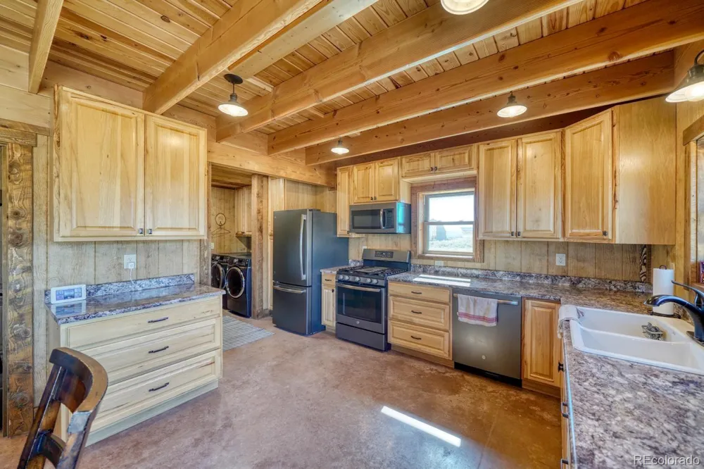 600 Sage Westcliffe, CO 81252