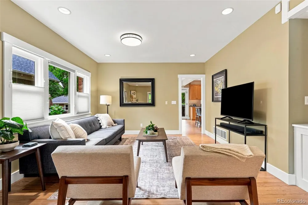 2041 Grape Street Denver, CO 80207