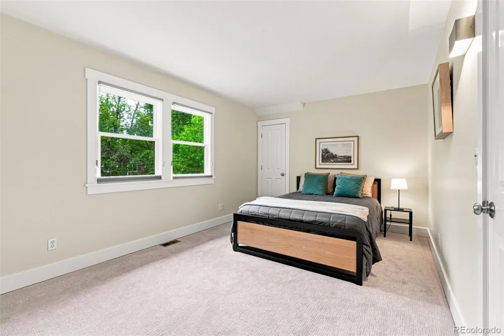2041 Grape Street Denver, CO 80207