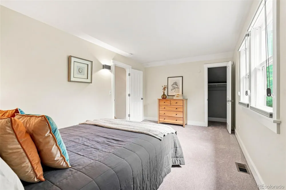 2041 Grape Street Denver, CO 80207