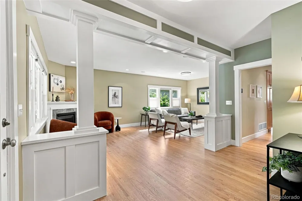 2041 Grape Street Denver, CO 80207