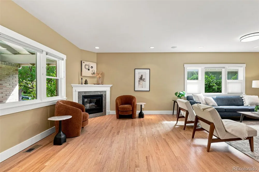 2041 Grape Street Denver, CO 80207